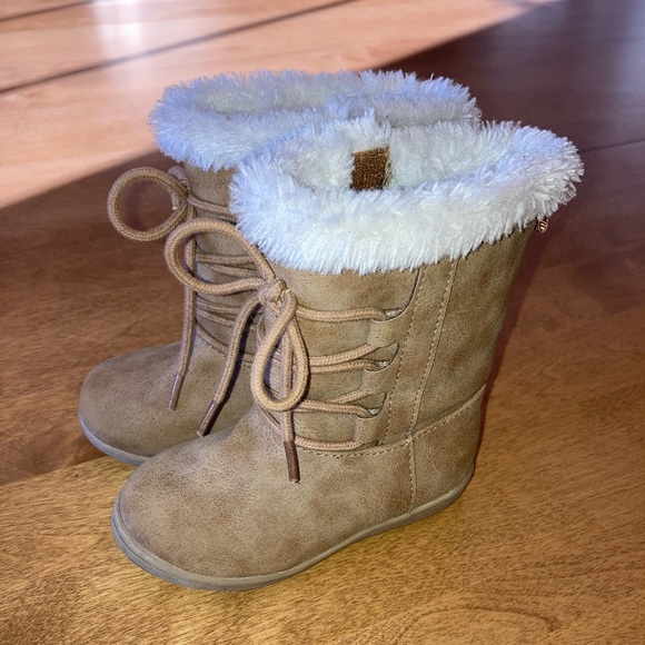 Koala kids Tan Furry Lace Up Boots - Picture 3 of 3